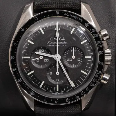 Omega Speedmaster Professional Moonwatch 310.32.42.50.01 PAPER