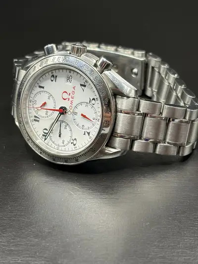 Omega Speedmaster 323.10.40.40.04.001