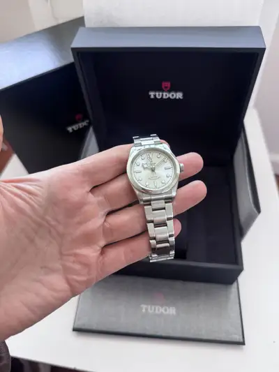 Tudor Black Bay 32 Silver M79580-0007