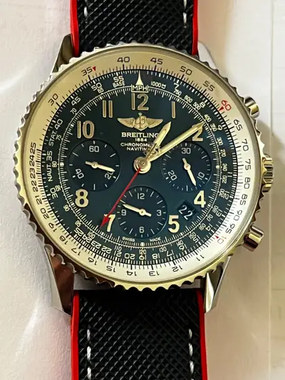 Breitling LIMITED EDITION NAVITIMER 01 CHRONOGRAPH