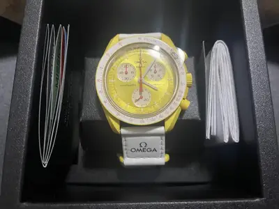 Omega Swatch X Omega Speedmaster Bioceramic MoonSwatch
