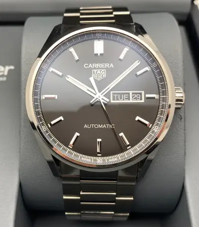 TAG Heuer *Boxed RRP £3400* Tag Heuer Carrera