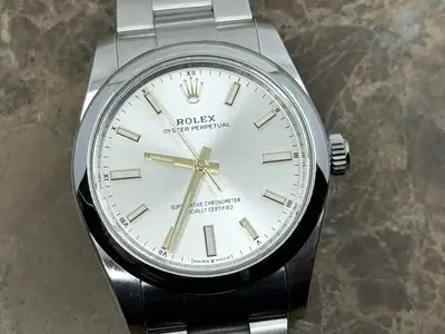 Rolex Oyster Perpetual 34 Oystersteel with