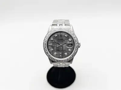 Rolex $16000 Estate ROLEX DATEJUST 2ct VS