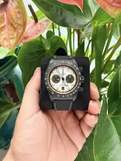 Tudor Black Bay Chrono Carbon 26