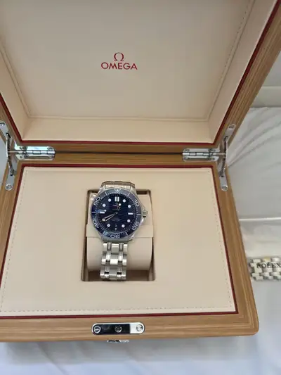 Omega Blue OMEGA Seamaster JULY Card